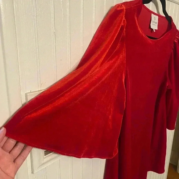 LaRoque Original Velvet Bell sleeve top - Picture 8 of 9